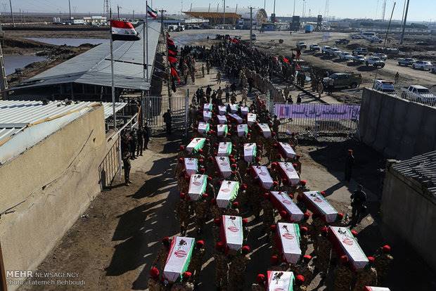 پیکر 28 شهید دفاع مقدس امروز در آبادان تشییع می شوند