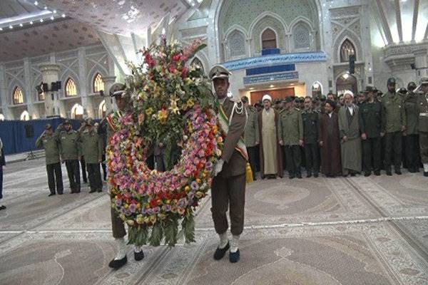 امام راحل به اخطار سیاسیون داخل کشور درباره قدرت صدام بی توجه بود