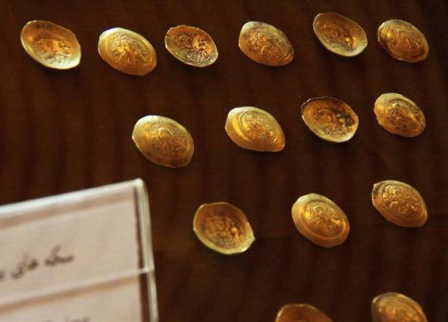 سکه های موزه اردبیل