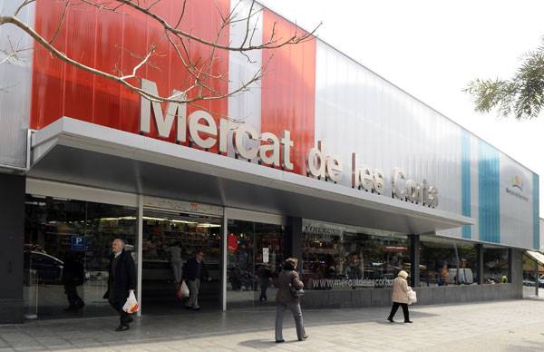 Mercat de Les Corts, Les Corts