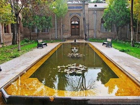 کافه‌ای که میراث فرهنگی را مقابل دانشگاه تهران قرار داد