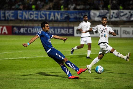 سه غائب الهلال برابر استقلال