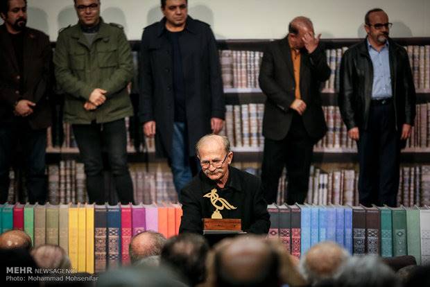 هفتمین جشن کتاب سال سینما برندگانش را شناخت/ معرفی دبیر دوره بعد