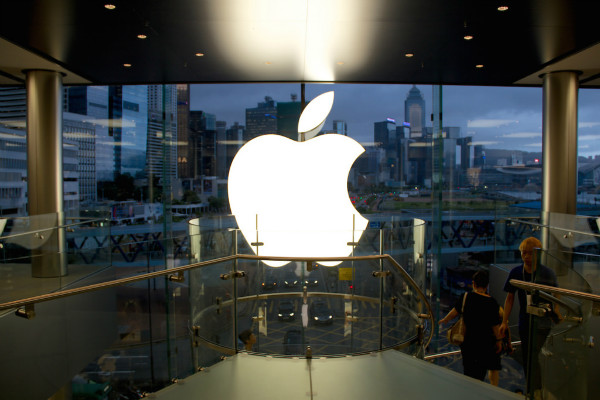 تیم کوک: اپل روی محصولاتی کار می کند که شاید سال ها بعد وارد بازار شوند
