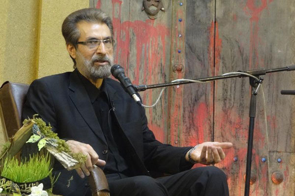محمدرضا سرشار در تلویزیون از رمان معیار فارسی می‌گوید