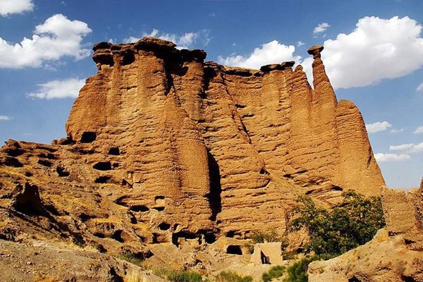 قلعه بهستان