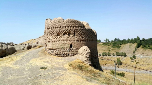 مصالح به کار رفته قلعه-مامن سنگ نبسته ساسانی