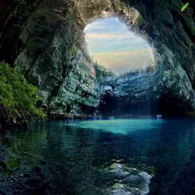 غار ملیسانی یکی از زیباترین غار های دنیا در یونان