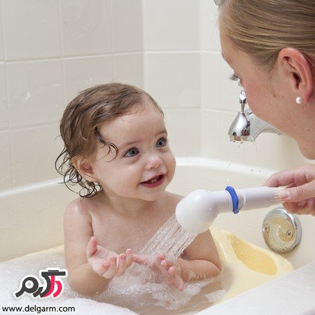 دانستنی حمام کردن نوزادان و کودکان
