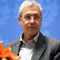کاریکاتور/ وزیر کار در حال هل دادن حقوق کارگران!