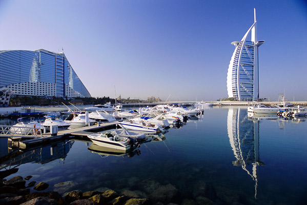 شهری عجیب و غریب در امارات متحده عربی