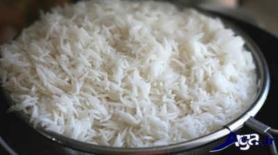 آبکش کردن برنج 
