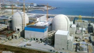 تلاش عربستان برای ساخت نیروگاه های هسته ای با کمک آمریکا