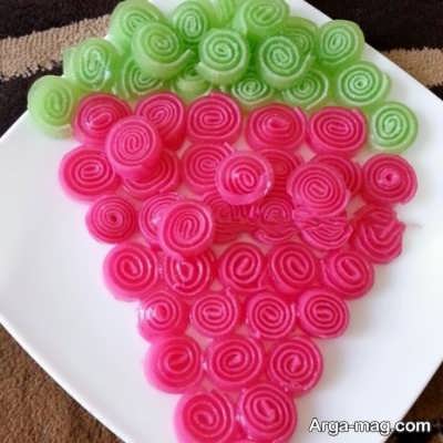 تزیین ژله رولی با بستنی به شکل انگور 