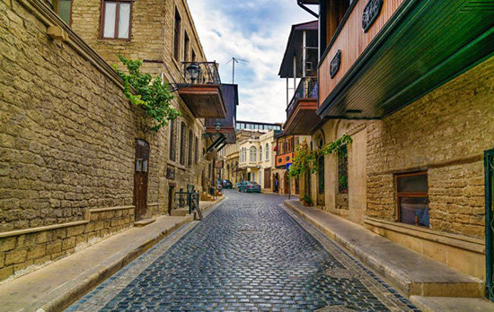 تفریحات باکو ؛ پیشنهاداتی جذاب برای لذت در پایتخت آذربایجان