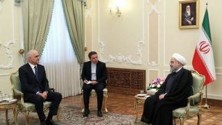 در دیدار با وزیر اقتصاد آذربایجان؛			روحانی: ایران و آذربایجان هیچ گاه برای هم تهدید نبوده و نخواهند بود