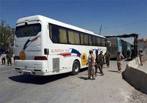 هشت اتوبوس حامل عناصر گروه تروریستی از شهر دوما خارج شدند