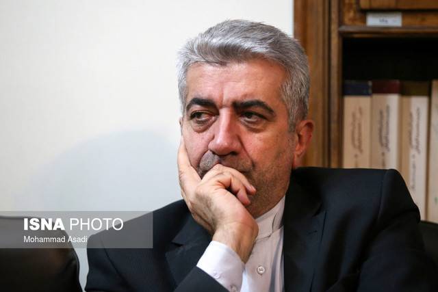 وزیر نیرو به‌دنبال تربیت‌ جدید برای مصرف‌کنندگان برق