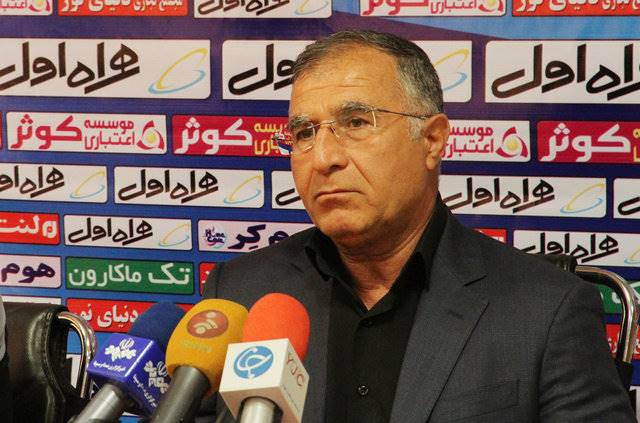 جلالی: خط هافبک استقلال 3 و نیم میلیارد قیمت دارد/ با شفر بگومگو نکردم
