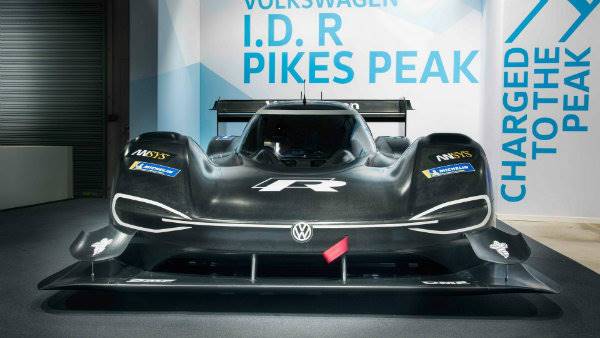 vw-id-r-pikes-peak (1)