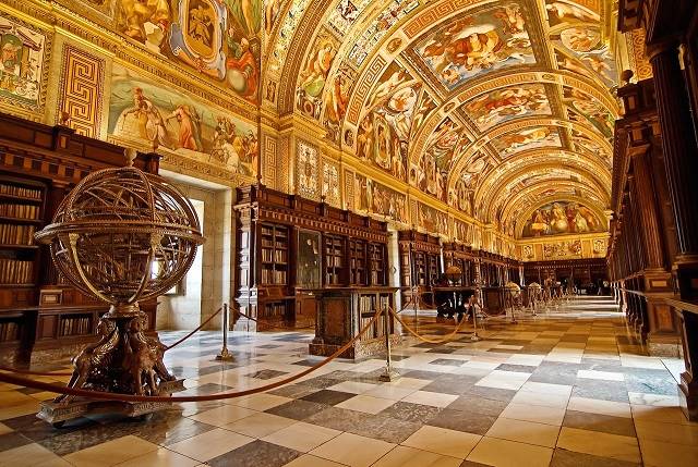 نمایی دیگر از شهر سن لورنزو دی ال اسکوریال San Lorenzo de El Escorial در اسپانیا