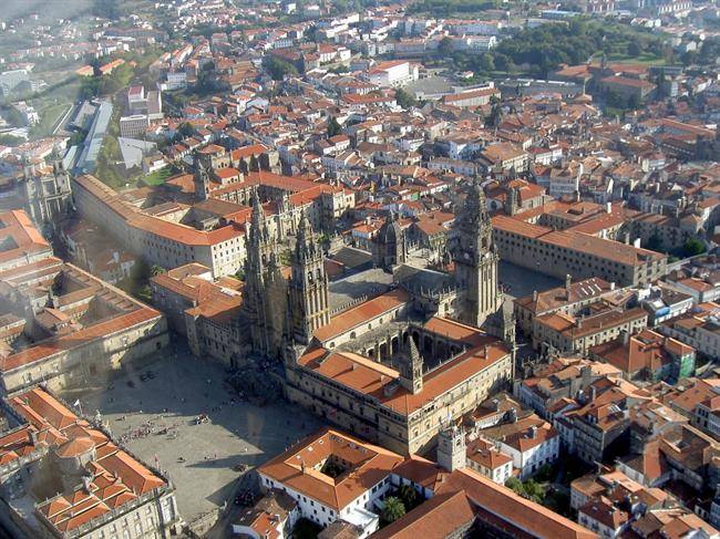 نمایی دیگر از کلیسای سانتیاگو دی کامپوستلا Santiago de Compostela Cathedral