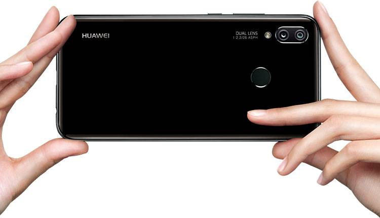 ترکیب طراحی زیبا و نرم‌افزار قدرتمند در گوشی Huawei nova 3e