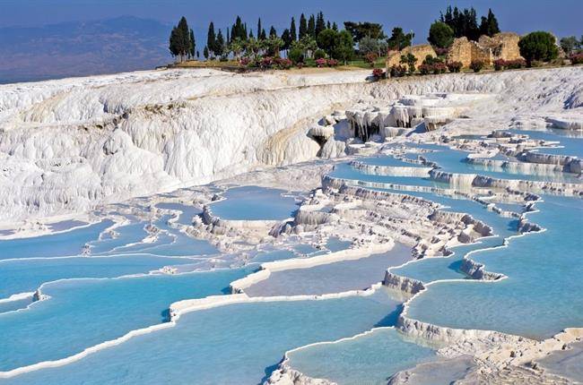 پاموک قلعه Pamukkale در ترکیه