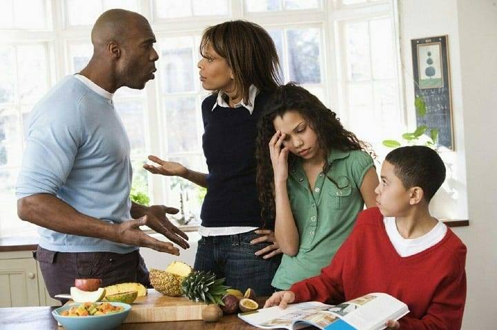 مذاکره در خانواده با چند راهکار موثر و کارا که روابط شما را مستحکم نگه می‌دارد