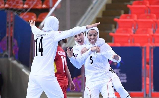 ایران 5 - ویتنام صفر/ جام قهرمانی آسیا در یک قدمی دختران فوتسال ایران
