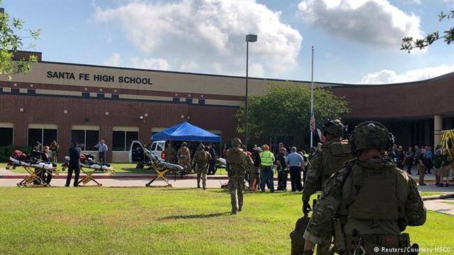روز خونین در تگزاس/ تیراندازی در یک دبیرستان 20 کشته و زخمی بر جای گذاشت