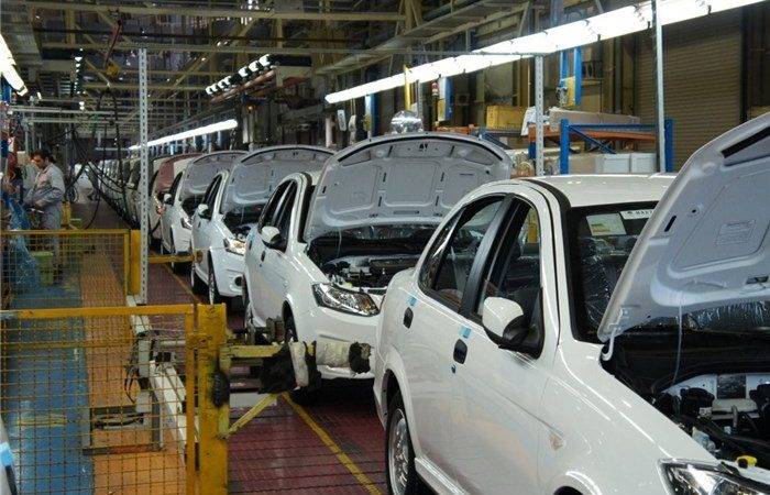 وزیر صنعت: افزایش قیمت خودروهای داخلی تا 9/6 درصد مجاز است