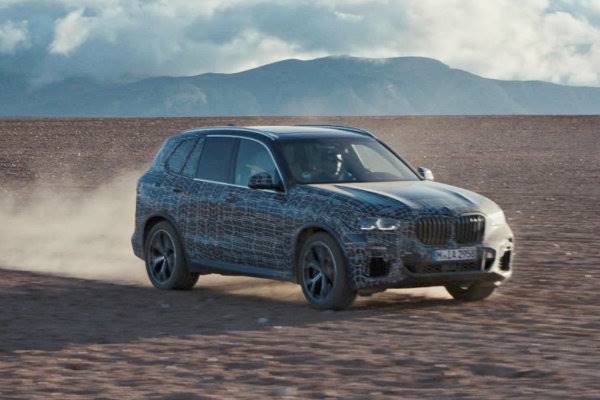 New BMW X5 teased ahead of Paris Motor Show debut later this year (7)