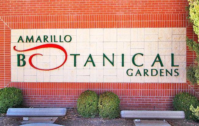 باغ های گیاه شناسی آماریلو Amarillo Botanical Gardens