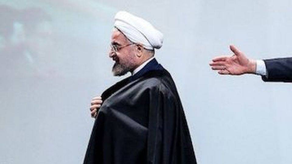 تحریم افطاری رییس جمهور! و چند سوال از آقای روحانی