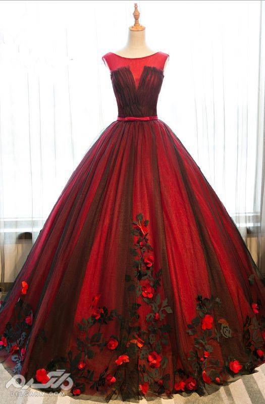 مدل لباس نامزدی بلند قرمز رنگ مناسب برای جشن عقد و حنابندان - دلگرم