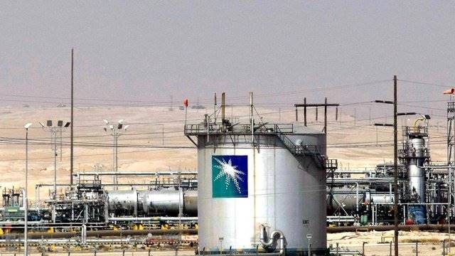 نفت عربستان برای مشتریان آسیایی گران‌تر می‌شود