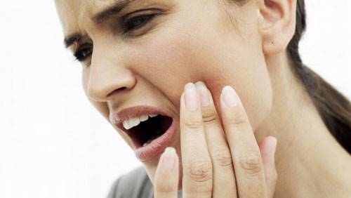 7 راهکار برای تسکین دندان درد
