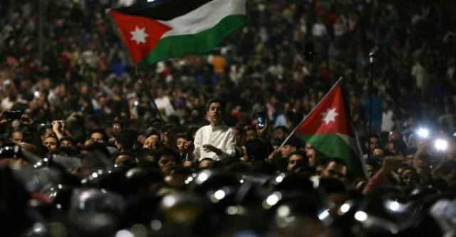 تظاهرات گسترده مردم اردن در پایتخت این کشور