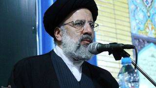 حجت الاسلام رئیسی: مشکلات کشور به دلیل دوری و زاویه گرفتن از گفتمان امام و رهبری است