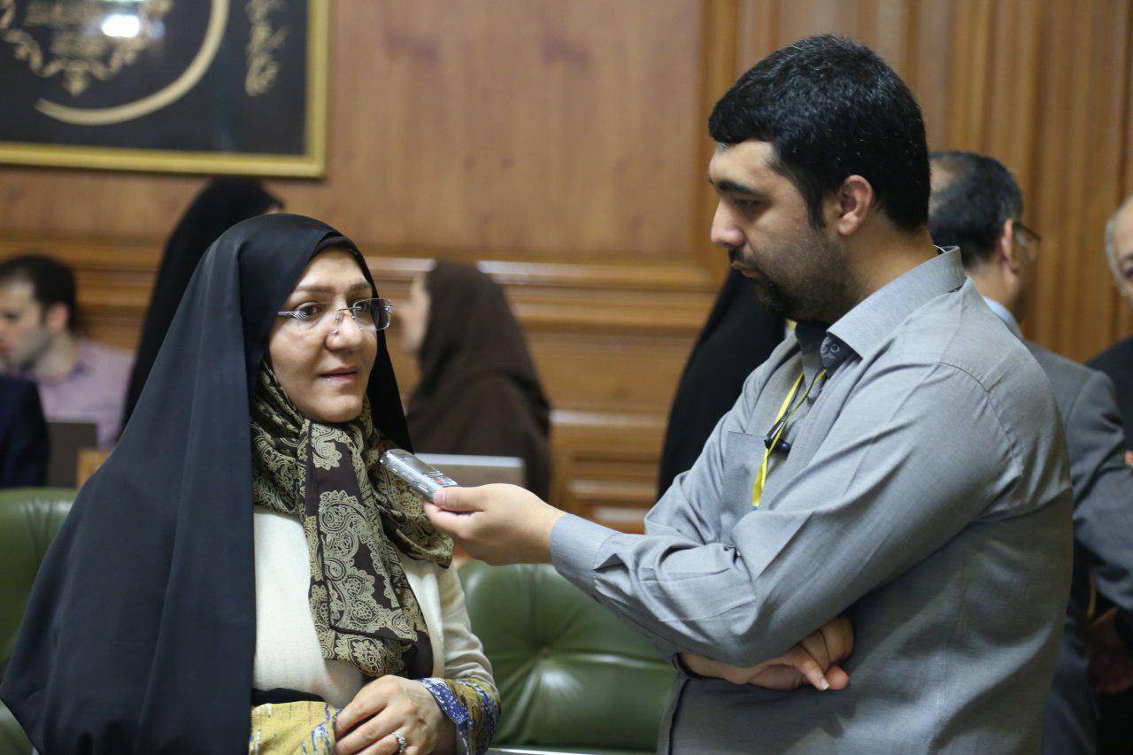 نمایشگاه الکامپ پرمخاطب و پرتردد است و باید خارج از تهران برگزار شود