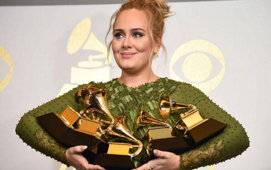 آلبوم شهرت تیلور سویفت پر فروش‌ترین آلبوم سال 2017