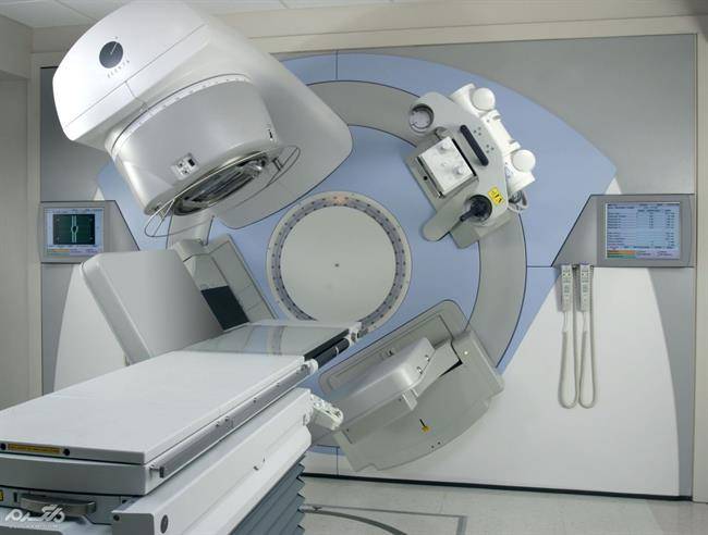 درمان سرطان های جامد و خوش خیم با پرتو درمانی (Radiotherapy )