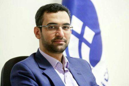 آذری جهرمی: باید به جنگ اقتصاد رانتی رفت