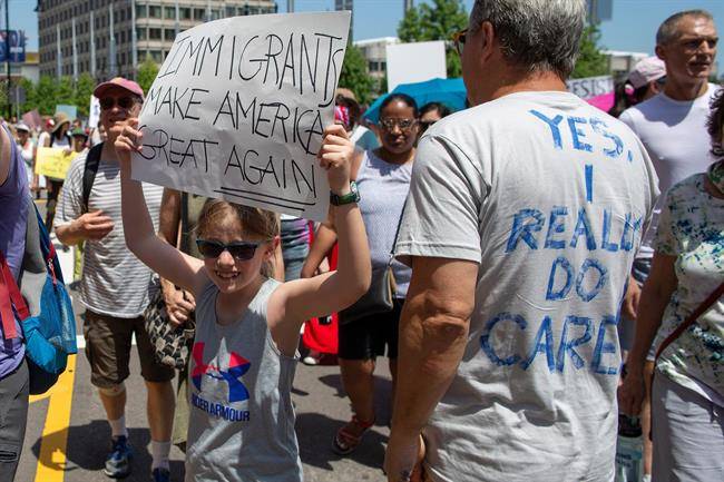 تظاهرات گسترده در آمریکا علیه سیاست‌های مهاجرتی ترامپ