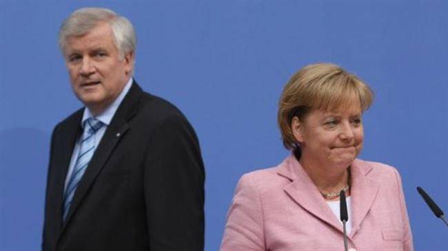 کناره‌گیری وزیر کشور آلمان از سمت خود