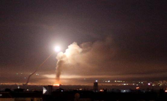 جزئیات ماجرای حمله موشکی اسرائیل به فرودگاه دمشق؛ ضربه کاری جبهه مقاومت که موجب نگرانی صهیونیست‌ها شده است
