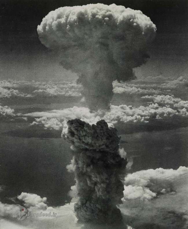 1945- بمباران هیروشیما
تصویری از یک ابر قارچی که بر اثر برخورد بمب اتمی آمریکا در هیروشیمای ژاپن تشکیل شد؛ 6 اوت.