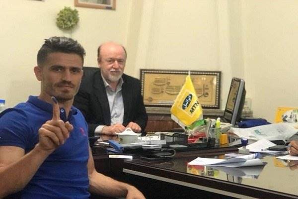وریا غفوری قراردادش را با استقلال تمدید کرد