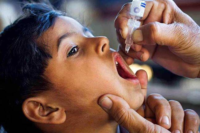 واکسیناسیون، تنها راه پیش‌گیری از فلج اطفال